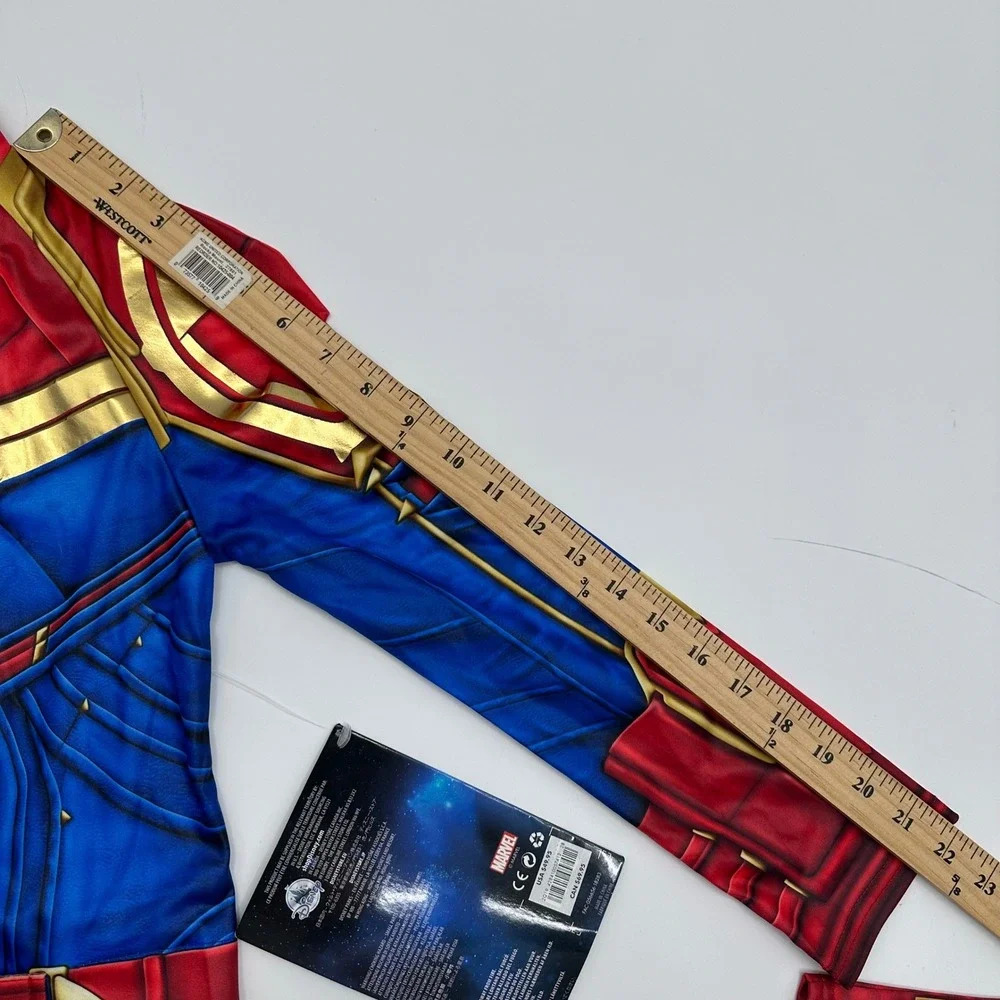 Disney Store Captain Marvel Costume Jacket with Gauntlets Kids Size 7/8 NWT Red - Picture 9 of 13